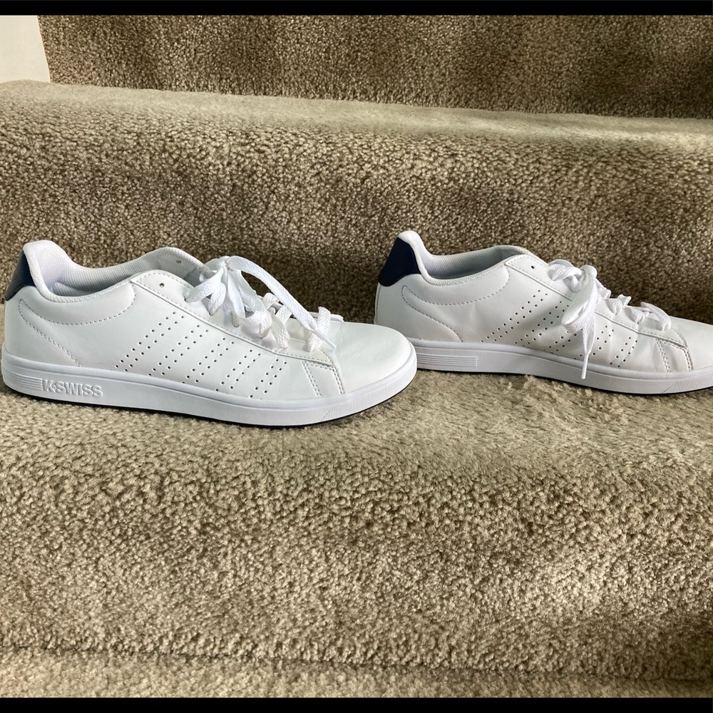 UEC W/BOX K-SWISS COURT CASPERS MENS SIZE 13